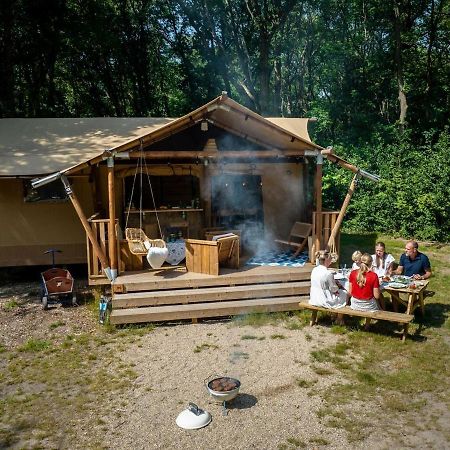 Hôtel Landal Gooise Heide à Huizen Extérieur photo