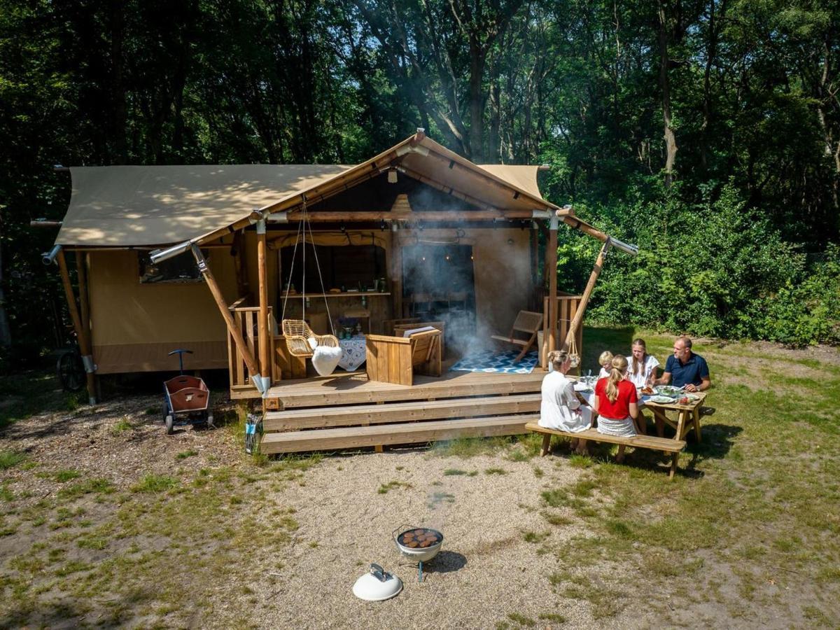 Hôtel Landal Gooise Heide à Huizen Extérieur photo